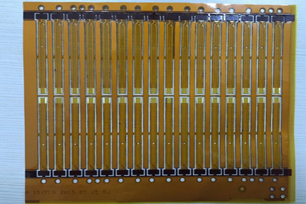 電路板如何切割？用軟板激光切割機