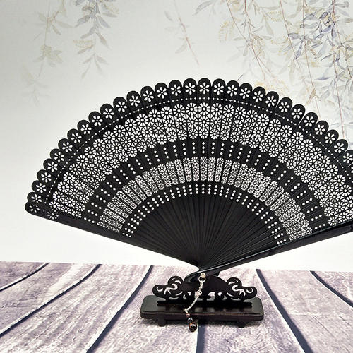 竹木激光切割機(jī)，竹扇上的激光工藝之美
